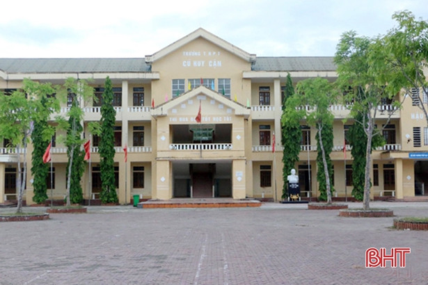 Trường THPT Cù Huy Cận tuyển sinh 160 học sinh lớp 10 năm học 2020-2021