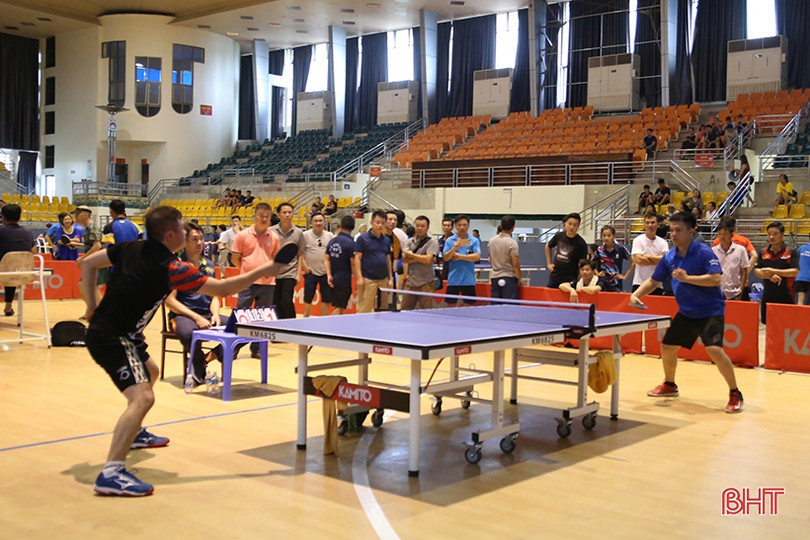 Giải bóng bàn các CLB mở rộng Báo Hà Tĩnh: Kịch tính trận chung kết đơn nam