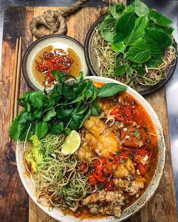 Những ngày hè nóng bức xắn tay làm 5 món bún tuyệt ngon cho cả nhà