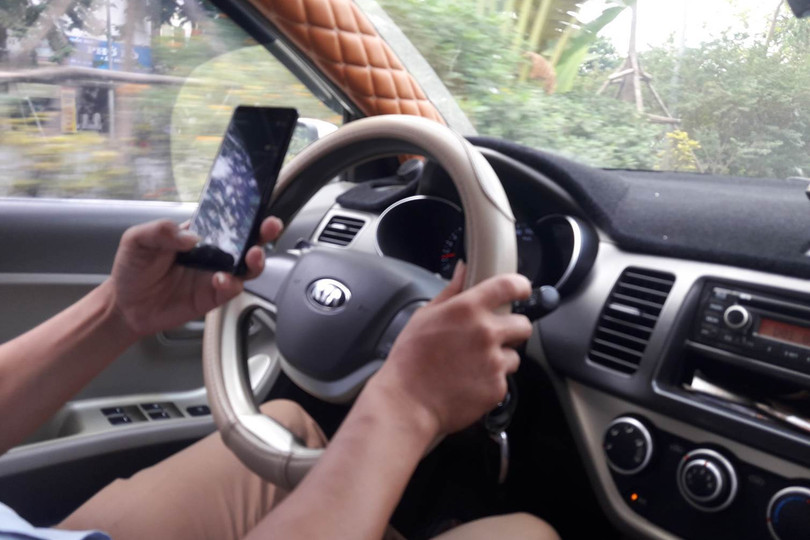 Những thói quen xấu của tài xế Việt khi lái ô tô