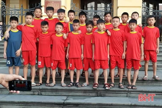 U13 Hà Tĩnh dự vòng loại Giải Bóng đá thiếu niên toàn quốc