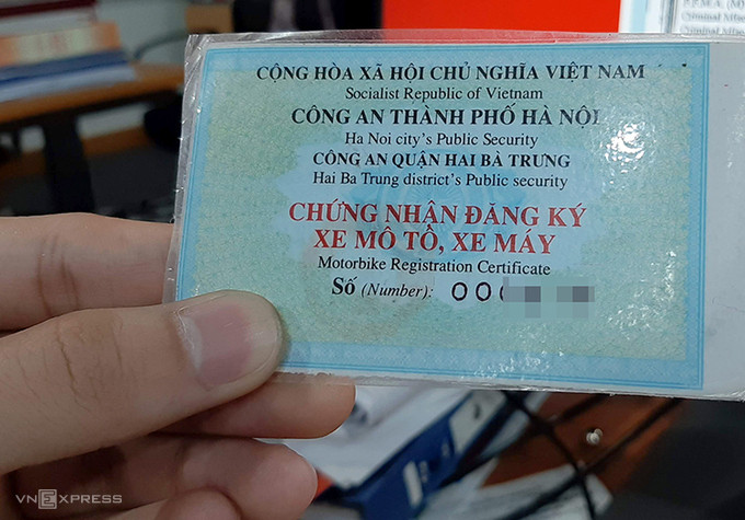 Xe không giấy tờ vẫn được sang tên đổi chủ