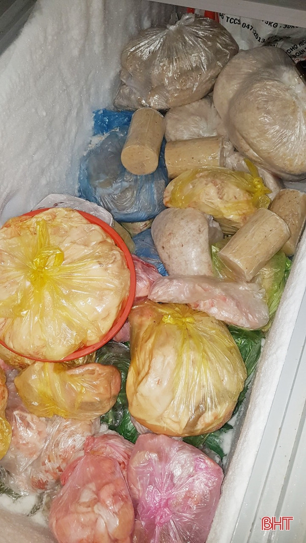 2 cơ sở làm giò chả ở Hà Tĩnh bị phạt 22 triệu đồng