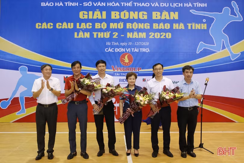 Khai mạc Giải Bóng bàn các CLB mở rộng Báo Hà Tĩnh lần thứ 2 năm 2020