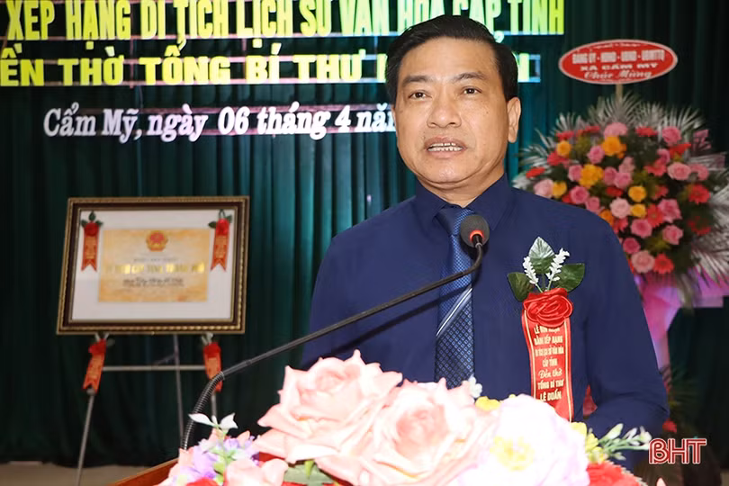 Đón nhận bằng xếp hạng di tích đền thờ Tổng Bí thư Lê Duẩn tại Hà Tĩnh