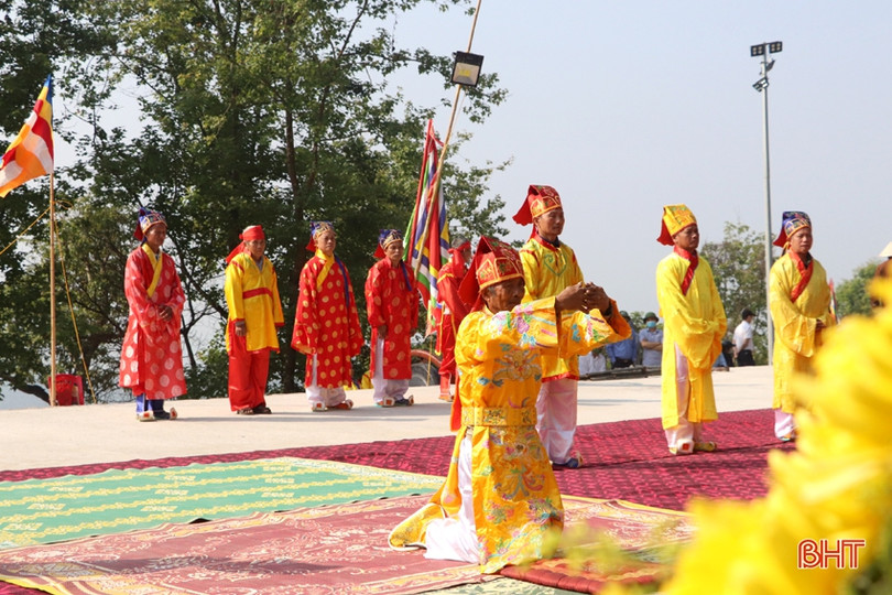 Trang nghiêm Lễ tế dân gian Đức Thủy Tổ Kinh Dương Vương và các Vua Hùng