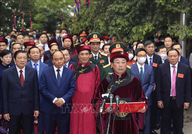 Long trọng tổ chức Lễ dâng hương tưởng niệm các Vua Hùng