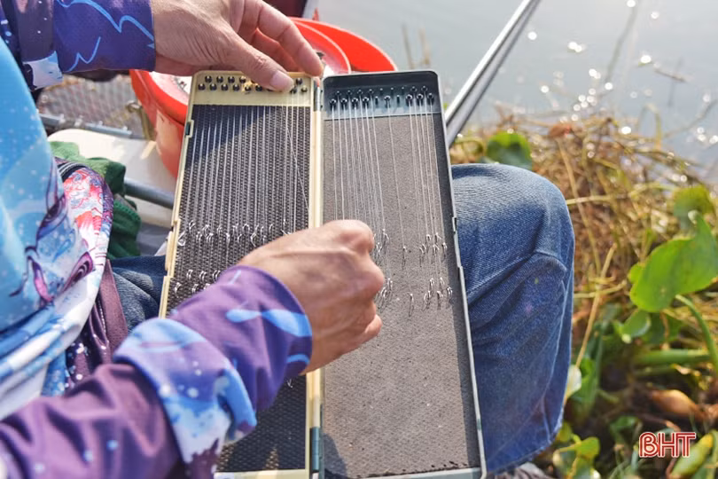 65 cần thủ toàn quốc đua tài câu cá bằng cần tay ở Hà Tĩnh