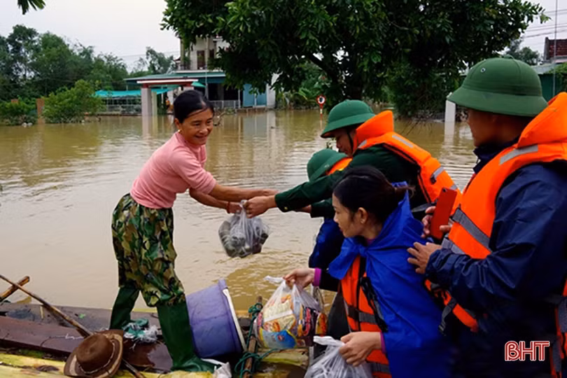Vững bền “thành lũy” đồng bào