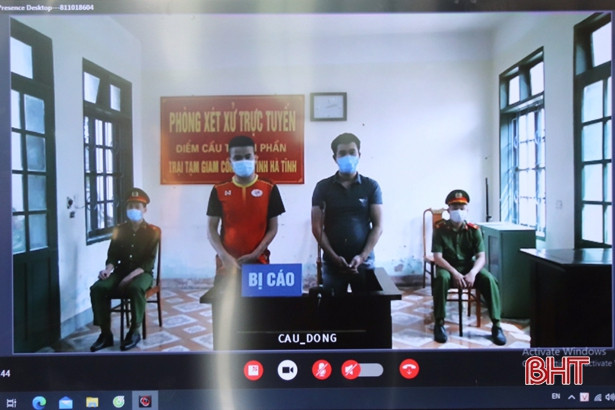 42 tháng tù cho 2 đối tượng mua bán, tàng trữ ma túy