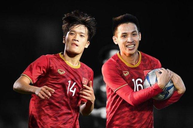 Thầy Park chọn Hùng Dũng, Hoàng Đức, Tiến Linh cho SEA Games 31