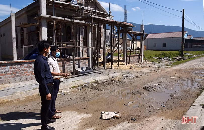 Cần sớm hoàn thành các tuyến đường vùng tái định cư xã Kỳ Lợi