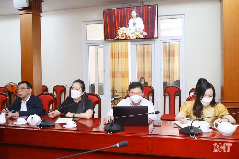 Tập trung tuyên truyền chương trình phục hồi, phát triển kinh tế - xã hội