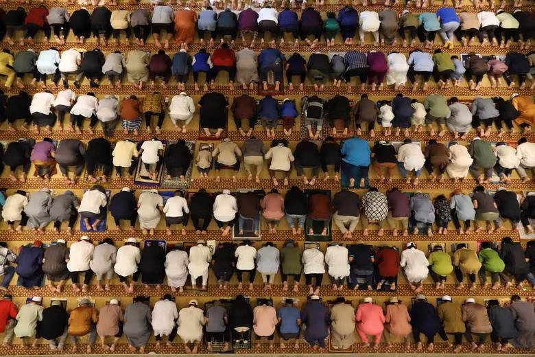 Người Hồi giáo trên khắp thế giới mừng tháng Ramadan