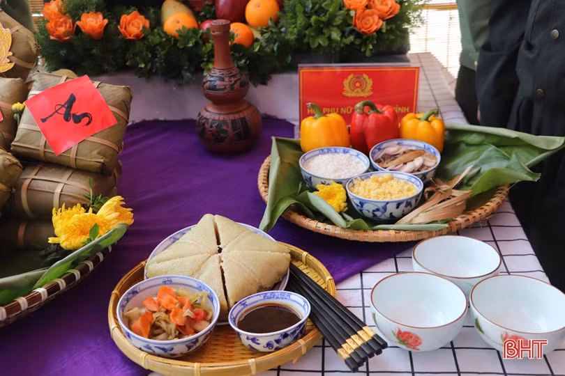 Đẹp mắt những sản phẩm thi gói bánh chưng dâng Quốc Tổ Hùng Vương