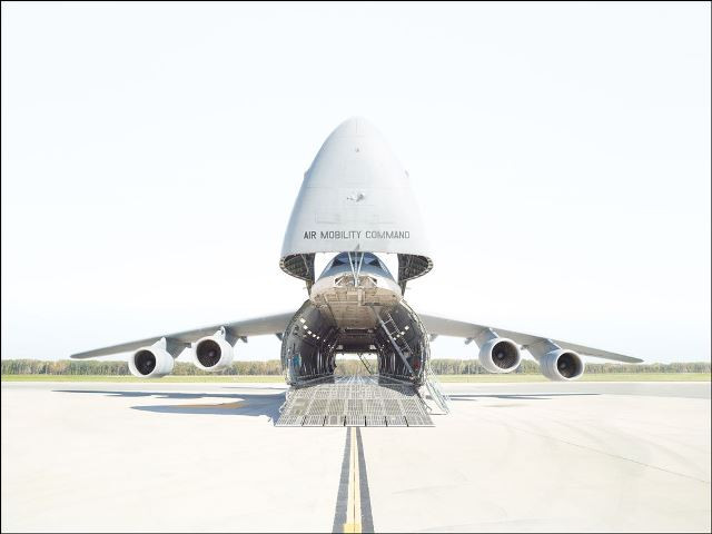 he lo ga khong lo tren bau troi cua khong quan my