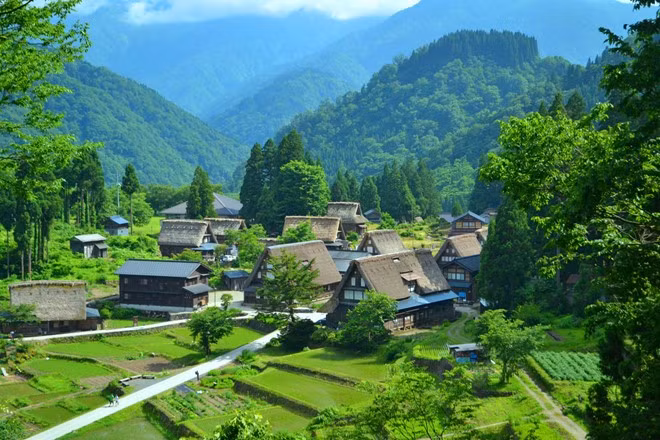 shirakawa go ngoi lang xinh nhu the gioi co tich o nhat