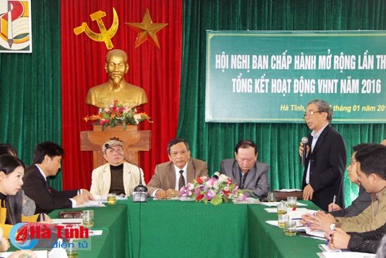 dau tu chieu sau nang cao chat luong cac tac pham vhnt