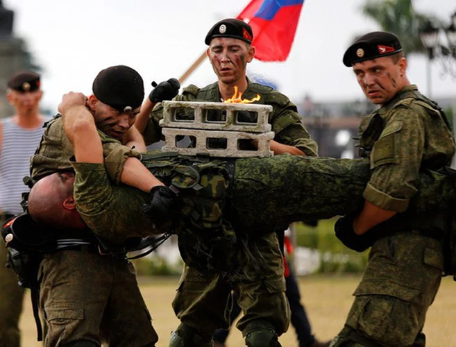 binh si nga pho dien suc manh chien dau tai philippines