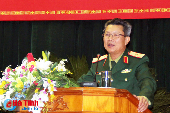 Thiếu tướng Nguyễn Sỹ Hội: Để thực hiện nhiệm vụ QS-QP tốt hơn, các cấp, các ngành, nhất là lực lượng công an, quân sự, quốc phòng cần bám sát thực tiễn, chủ động dự báo tình hình, triển khai thực hiện nghiêm túc các kế hoạch đã xây dựng; tập trung xử lý các vấn đề nảy sinh từ cơ sở; xây dựng kế hoạch hành động căn cơ, sát đúng với tình hình; bồi dưỡng cán bộ, chiến sỹ có ý thức tổ chức kỷ luật tốt, dám nghĩ, dám làm, dám chịu trách nhiệm... phat huy vai tro luc luong nong cot trong thuc hien nhiem vu qp an