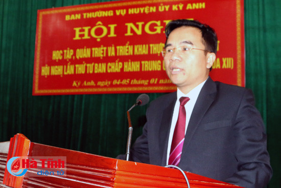 dua cac noi dung nghi quyet tw 4 khoa xii tham sau vao doi song