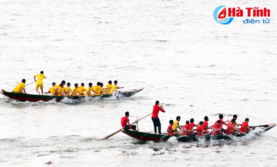 soi noi giai dua thuyen tren song cua sot