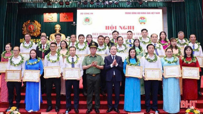 Bộ Công an và Trung ương Hội Nông dân Việt Nam vinh danh 62 tập thể, 80 cá nhân xuất sắc trong phong trào toàn dân bảo vệ ANTQ. bqbht_br_2.jpg
