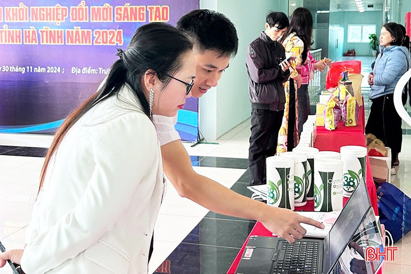 Anh Trần Thế Anh đến cuộc thi với mong muốn giới thiệu sản phẩm công nghệ mang tính ứng dụng thực tiễn cao. bqbht_br_a3.jpg