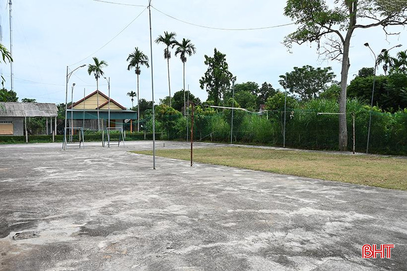 Công trình thể thao khang trang được người dân Bình Thành góp công, góp của xây dựng. 5.jpg
