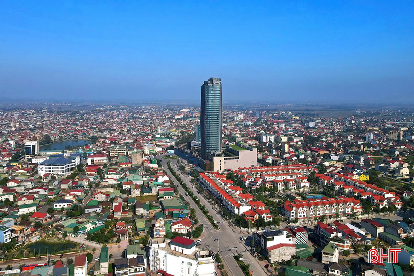 Theo định hướng giai đoạn 2026–2030, Hà Tĩnh đặt mục tiêu tăng trưởng GRDP trên 10%/năm. bqbht_br_3.jpg
