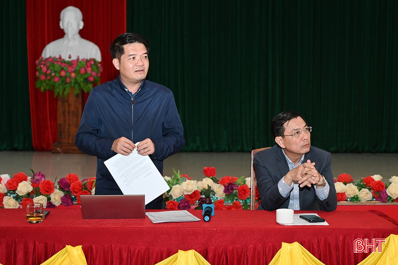 Chủ tịch Ủy ban MTTQ tỉnh Trần Nhật Tân đề nghị các địa phương đẩy nhanh tiến độ xóa nhà tạm, nhà dột nát. bqbht_br_6.jpg