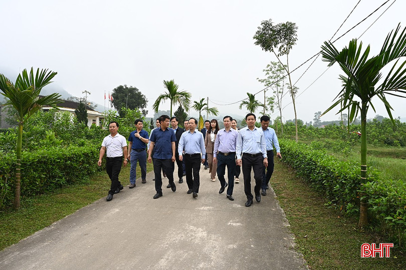 Hà Tĩnh luôn tập trung cao trong lãnh đạo, chỉ đạo và tổ chức thực hiện chương trình nông thôn mới. bqbht_br_3.jpg