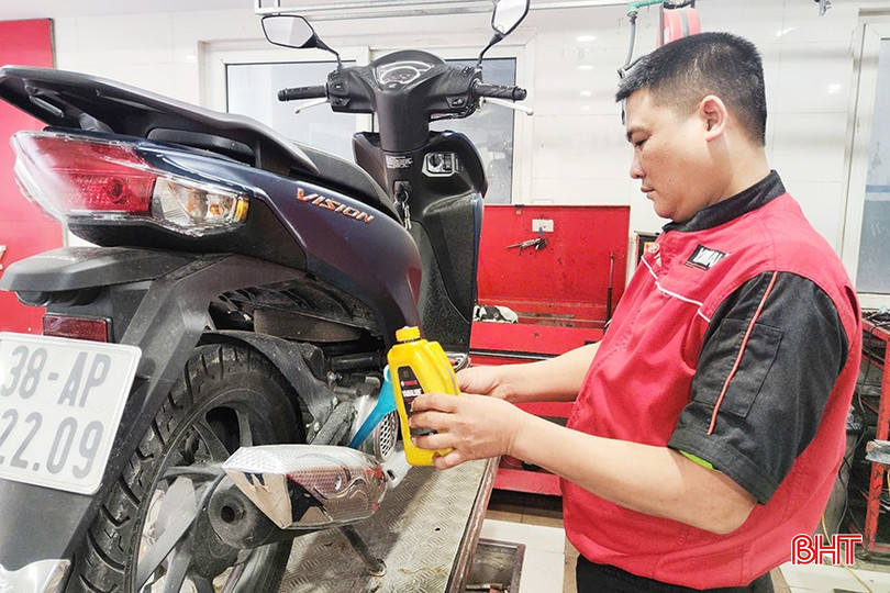 Dầu nhờn giúp làm sạch, giải nhiệt, làm kín các chi tiết động cơ. bqbht_br_123.jpg