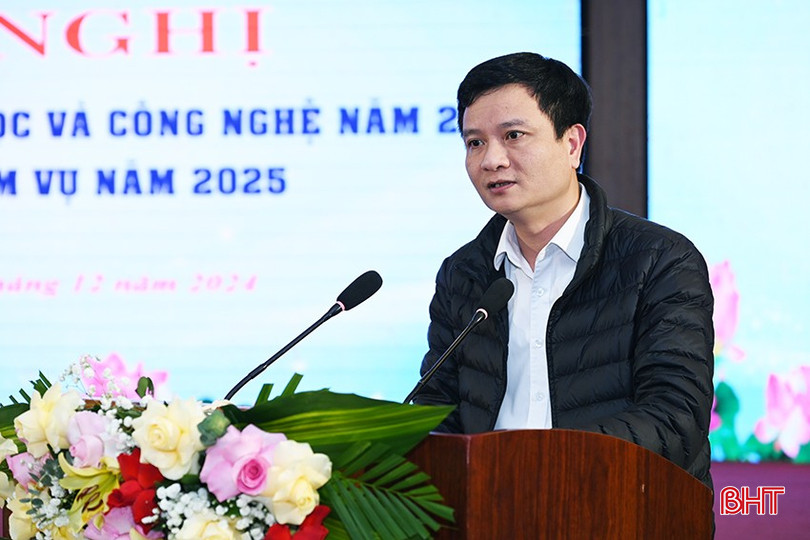 Ông Trần Mạnh Hùng - Trưởng phòng Quản lý công nghệ và chuyên ngành tham luận tại hội nghị. bqbht_br_5-2788.jpg