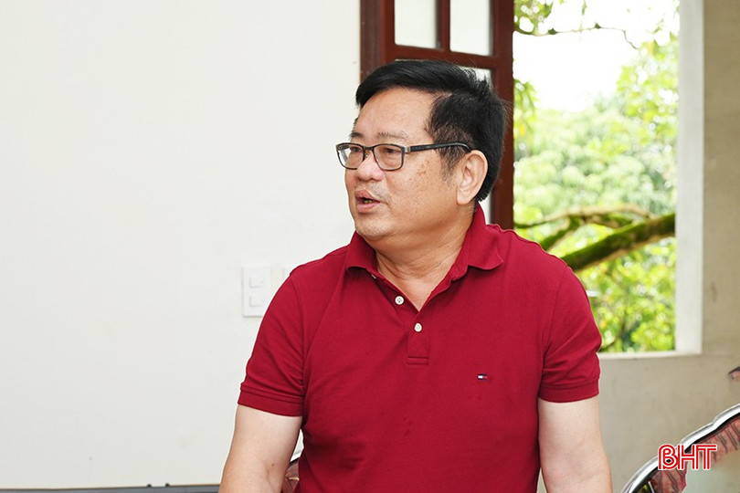 Ông Hoàng Trung Thông – Giám đốc HTX Xuyên Sơn (huyện Cẩm Xuyên): Cây tràm trà và tràm năm gân có hiệu quả kinh tế cao hơn nhiều lần so với nhiều giống cây nông, lâm nghiệp truyền thống tại Hà Tĩnh. Chúng tôi sẵn sàng phối hợp sản xuất giống chất lượng bằng phương pháp nuôi cấy mô để phục vụ thị trường. bqbht_br_1.jpg