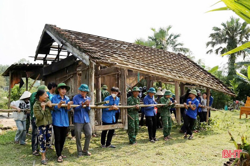 Toàn tỉnh Hà Tĩnh có gần 2.300 ngôi nhà tạm, nhà dột nát, cần sửa chữa, xây mới. bqbht_br_3-7841.jpg
