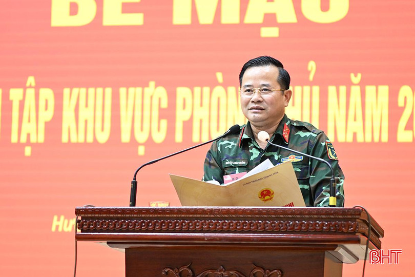 Đại tá Nguyễn Xuân Thắng - Chỉ huy trưởng Bộ Chỉ huy Quân sự tỉnh phát biểu chỉ đạo tại lễ bế mạc. a5.jpg