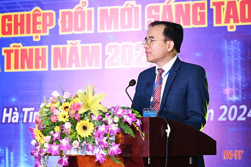 Giám đốc Sở KH&CN Bùi Quang Hoàn phát biểu khai mạc vòng chung kết. bqbht_br_3.jpg