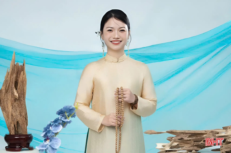 bqbht_br_chi-nguyen-thi-huyen-trang-giam-doc-cong-ty-tnhh-thuong-mai-dich-vu-linh-trang-phuong-thanh-sen.jpg