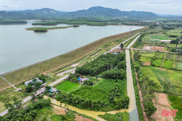 Nước hồ Bộc Nguyên chuyển màu vàng, nước sinh hoạt có bị ảnh hưởng?
