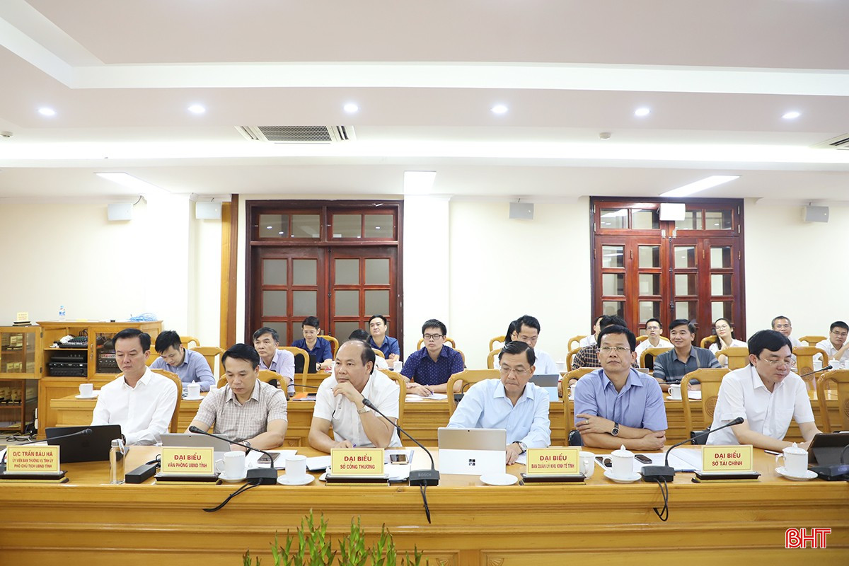 Đại biểu tham dự buổi làm việc. bqbht_br_10.jpg