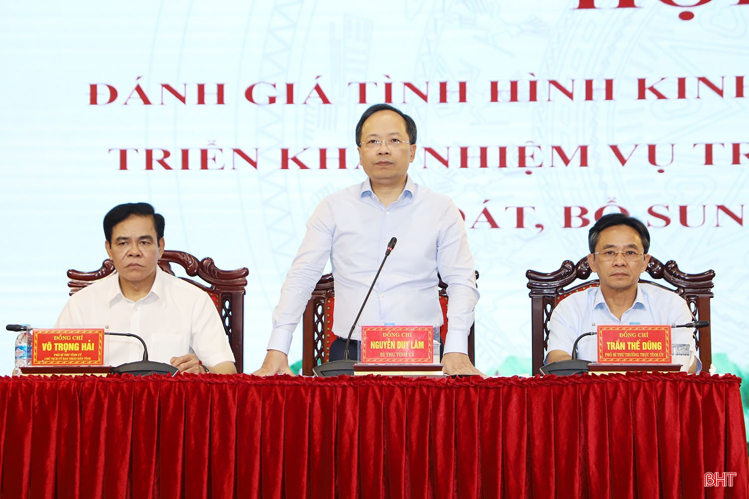 Bí thư Tỉnh ủy Nguyễn Duy Lâm phát biểu kết luận hội nghị. bqbht_br_1-2053.jpg