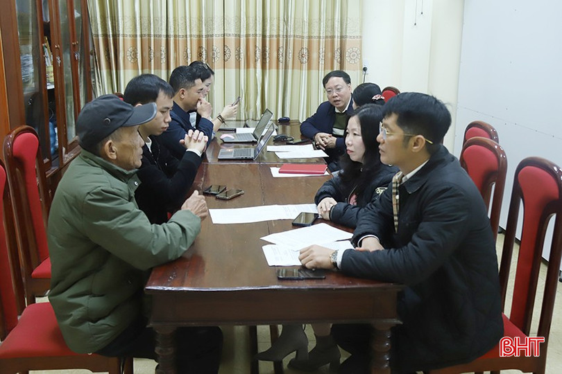 Ngoài phiên tiếp của các đồng chí chủ trì, đại diện các sở, ngành cũng đã giải thích, làm rõ các kiến nghị, phản ánh của công dân. bqbht_br_1.jpg
