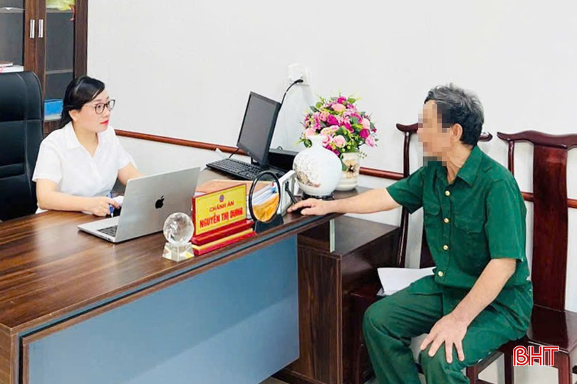 TAND khu vực 5 (địa chỉ tại đường Nguyễn Tuấn Thiện, xã Hương Sơn) hướng dẫn các thủ tục hành chính tư pháp cho đương sự. bqbht_br_19.jpg