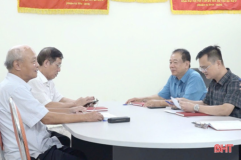 Thường trực Tỉnh hội Luật gia Hà Tĩnh giao ban thường kỳ. bqbht_br_g.jpg