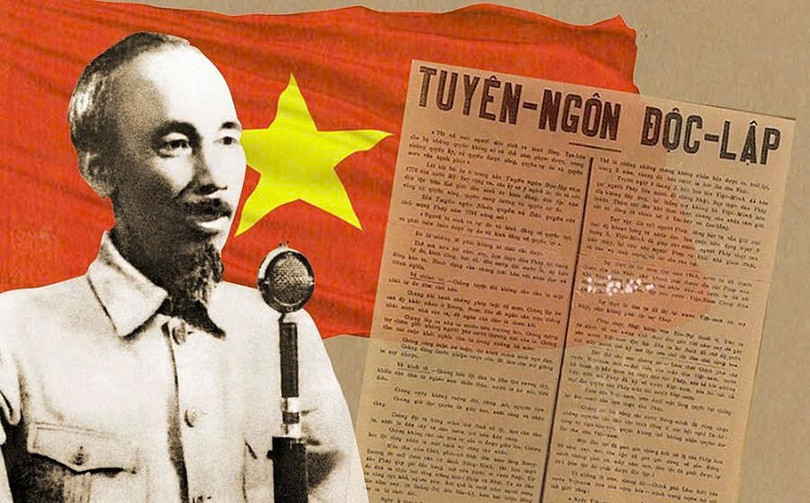 Sáng 2/9/1945, Chủ tịch Hồ Chí Minh đọc bản tuyên ngôn độc lập khai sinh ra nước Việt Nam dân chủ cộng hoà. gh.jpg