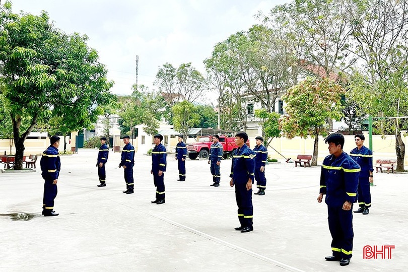 Công tác huấn luyện, sẵn sàng chiến đấu luôn được Đội CC&CNCH khu vực Hồng Lĩnh đặt lên hàng đầu. bqbht_br_8.jpg