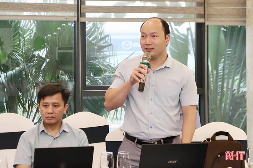 Ông Cao Đức Danh - Phó Trưởng phòng Công nghệ và Đổi mới sáng tạo (Sở KH&CN) đưa ra các ý kiến về Luật Năng lượng nguyên tử (sửa đổi). bqbht_br_1456.jpg