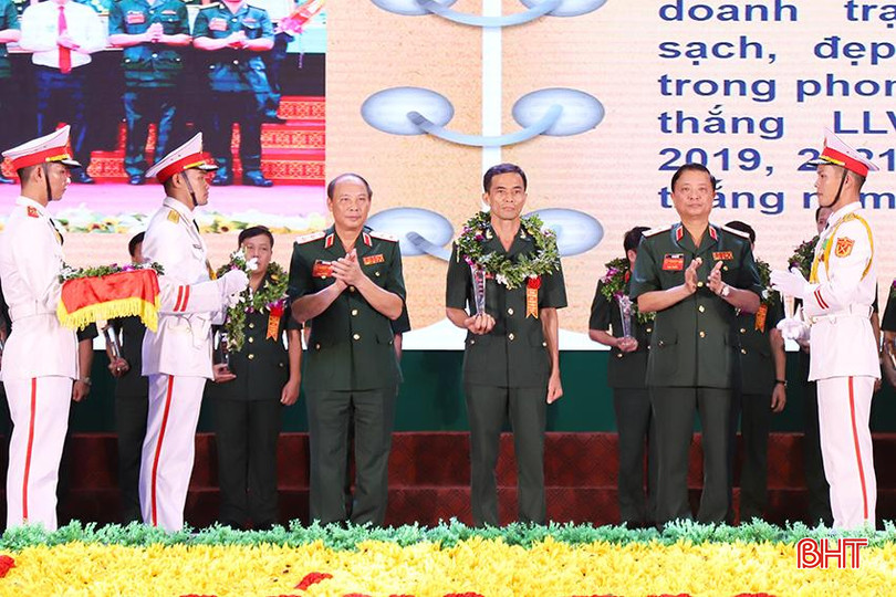 ... Ban CHQS huyện Thạch Hà... QK5.jpg