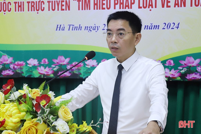 Giám đốc Sở Tư pháp Nguyễn Quốc Tuấn phát biểu khai mạc. b-9985-7186.jpg